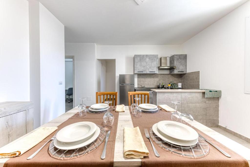 Residence Mia Amelie Торре-Сан-Джованни-Удженто Экстерьер фото